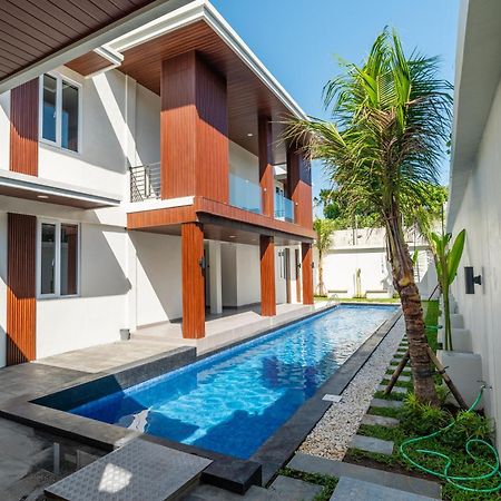 Alyxia 1 Bedroom Apartment In Central Seminyak Exterior foto
