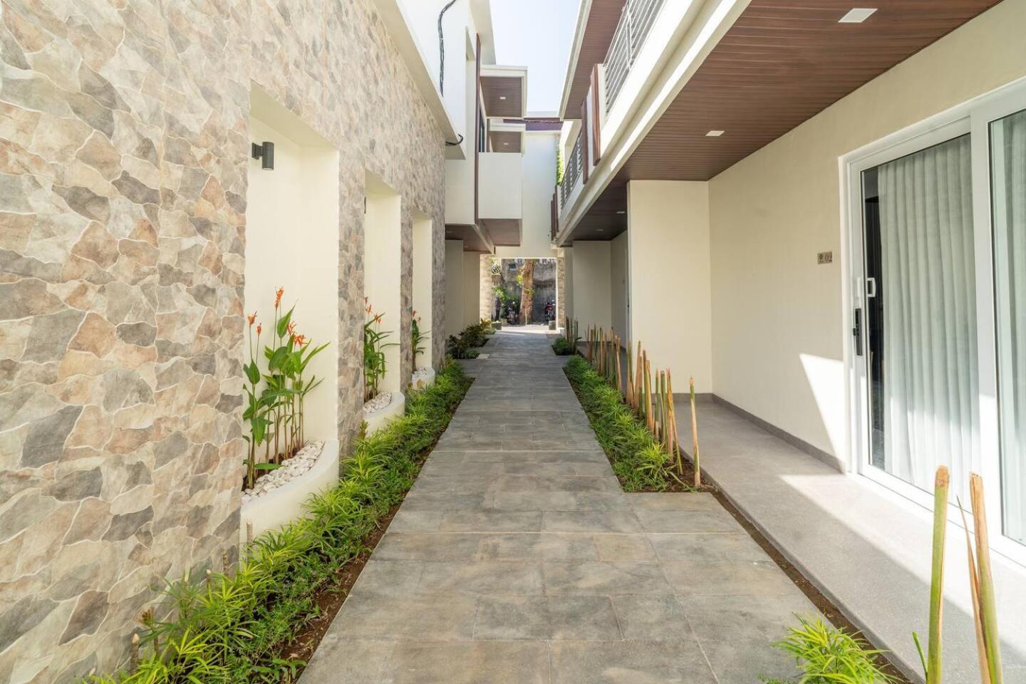 Alyxia 1 Bedroom Apartment In Central Seminyak Exterior foto